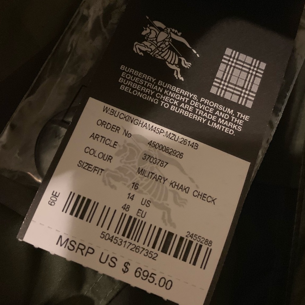 ⚜️ Burberry Packable Trench w/small satchel - Picture 8 of 8
